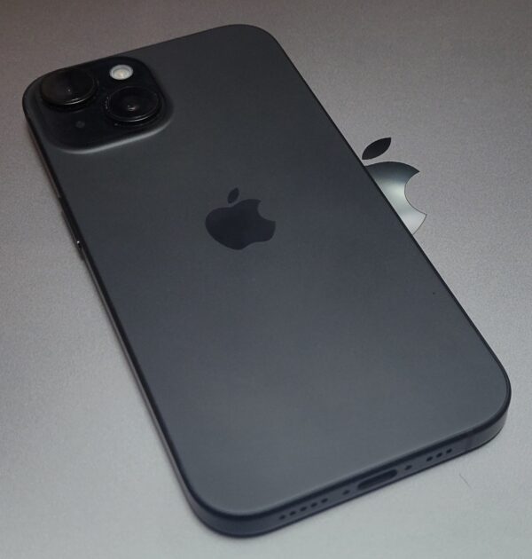 APPLE IPHONE 15 LIBERADO DE FABRICA 128GB